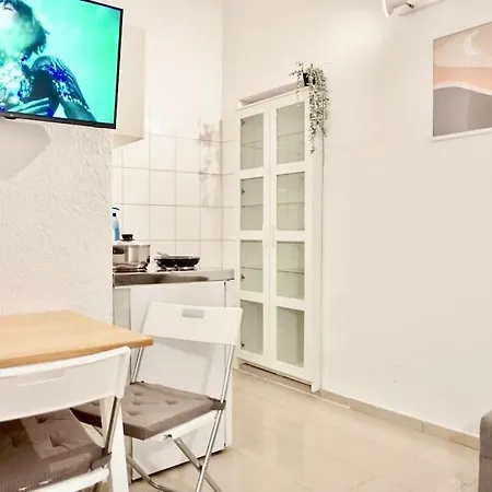 Apartment Gemutliches Kleines Studio-apartment In Top Lage Nahe Innenstadt Mit Klimaanlage Karlsruhe